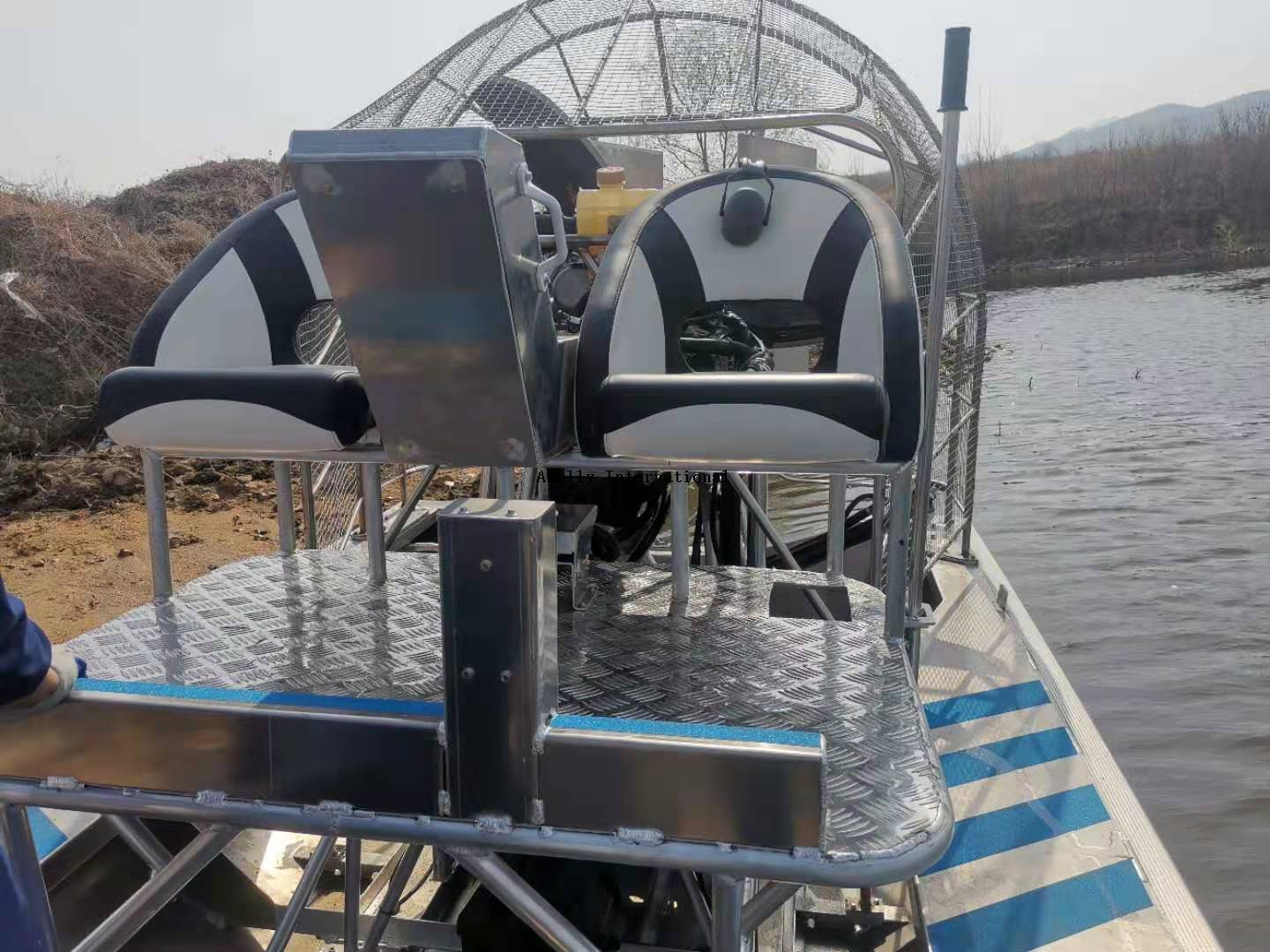 Abelly 16ft Aluminum Airboat